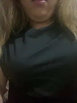 Snapshot of yassminsexy22 chatting on 31, 1, 2026 yassminsexy22 online show from 31, 1, 2026