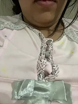 Snapshot of yassminsexy22 chatting on 10, 1, 2025 yassminsexy22 online show from 10, 1, 2025