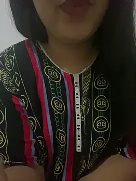 Snapshot of yassminsexy22 chatting on 12, 9, 2025 yassminsexy22 online show from 12, 9, 2025