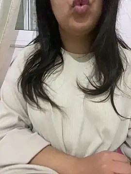 Snapshot of yassminsexy22 chatting on 11, 1, 2025 yassminsexy22 online show from 11, 1, 2025