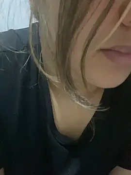 yassminsexy22 online show from 7, 3, 2026