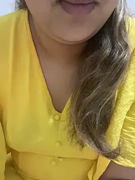 Snapshot of yassminsexy22 chatting on 8, 2, 2026 yassminsexy22 online show from 8, 2, 2026