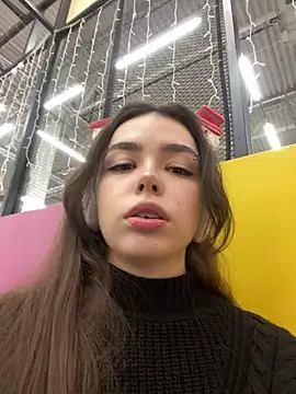 pantyless online show from 11, 12, 2024