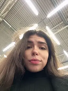 pantyless online show from 4, 10, 2025