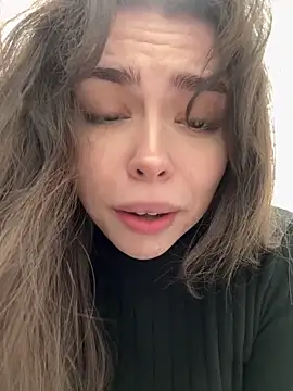 pantyless online show from 5, 2, 2026