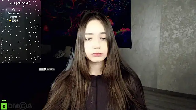 Mary Moonlight online show from 8, 2, 2025