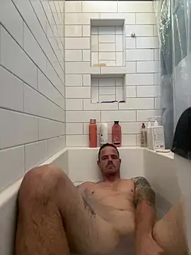 UtopianMisfit1 online show from 18, 3, 2026