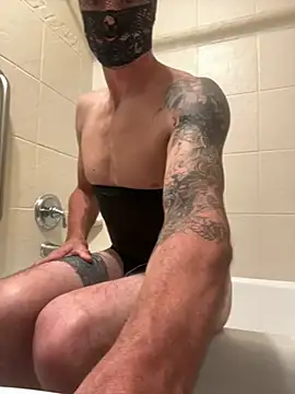 UtopianMisfit1 online show from 6, 3, 2026