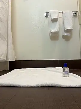 UtopianMisfit1 online show from 10, 2, 2026