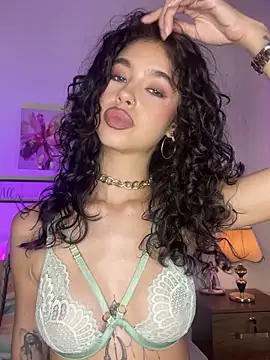 MarianaSnake online show from 10, 11, 2025