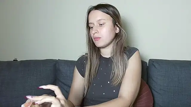 Submissive love online show from 24, 2, 2025