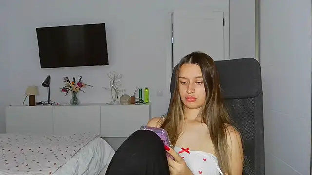 Submissive love online show from 21, 10, 2025