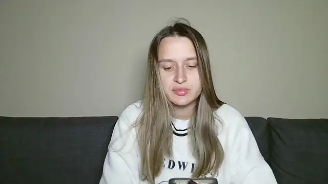 Submissive love online show from 5, 3, 2025