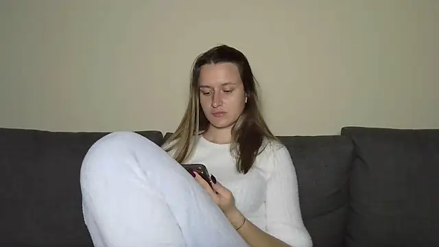 Submissive love online show from 14, 3, 2025