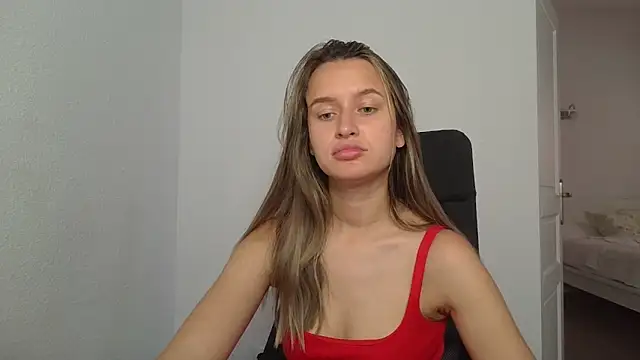 Submissive love online show from 3, 10, 2025