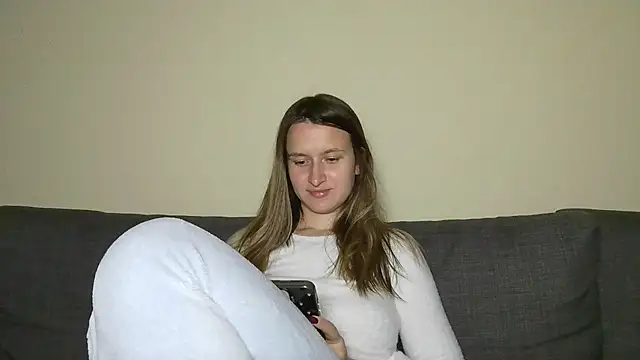 Submissive love online show from 15, 3, 2025