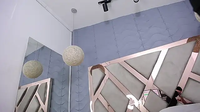 charlotte colee online show from 2, 12, 2024