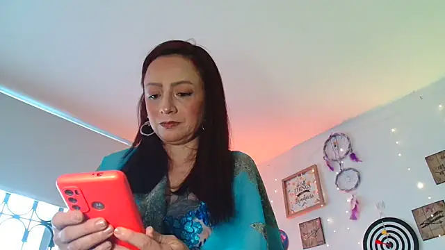 catalinamommyx online show from 15, 3, 2026