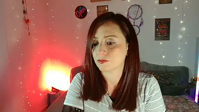 catalinamommyx online show from 7, 11, 2025