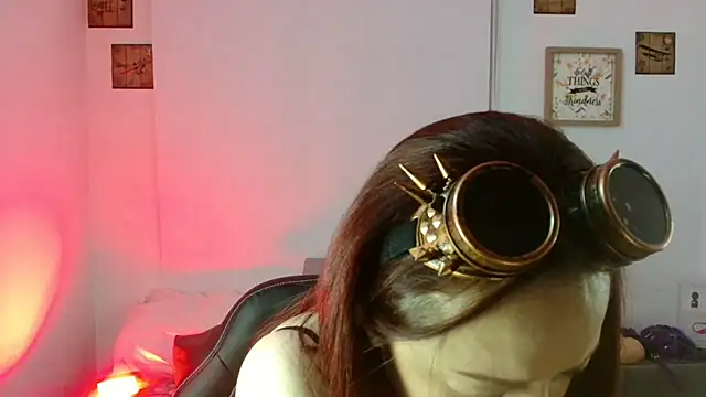 catalinamommyx online show from 28, 9, 2025