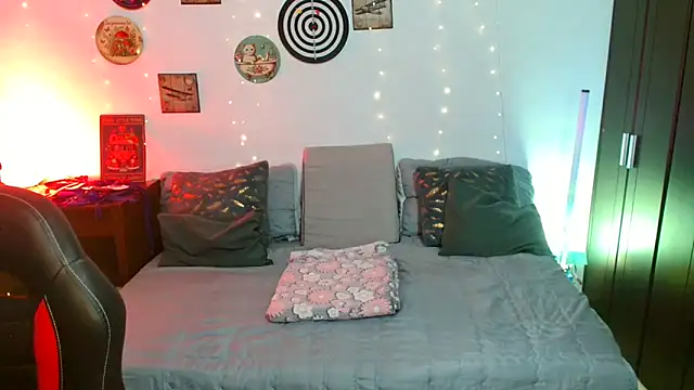 catalinamommyx online show from 5, 3, 2026