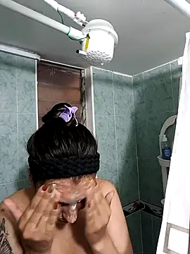 Bonny Klote online show from 25, 9, 2025