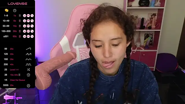 Snapshot of redbarbiedollx chatting on 15, 3, 2025 redbarbiedollx online show from 15, 3, 2025