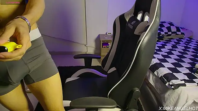 Angelligth online show from 12, 3, 2026