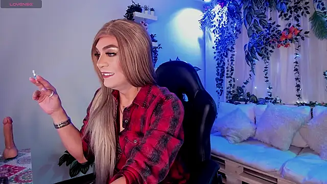 karol elegance  online show from 14, 11, 2025