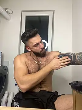 LoveIsBlind  online show from 26, 12, 2024