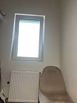 LoveIsBlind  online show from 8, 12, 2024