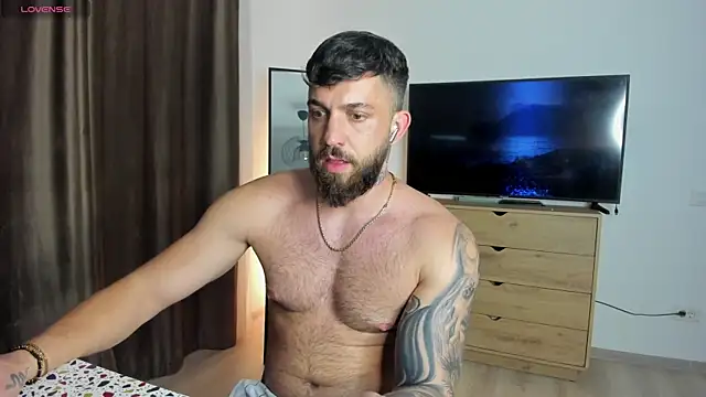 LoveIsBlind  online show from 24, 6, 2026