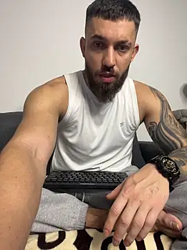 LoveIsBlind  online show from 7, 11, 2025