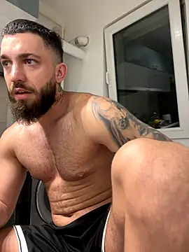 LoveIsBlind  online show from 18, 10, 2025