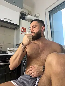 LoveIsBlind  online show from 8, 10, 2025