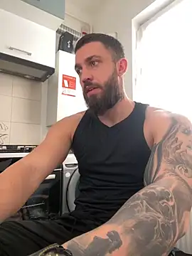 LoveIsBlind  online show from 28, 10, 2025