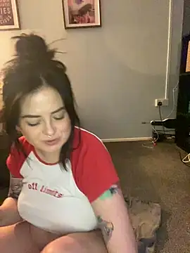 NaomiSquirts online show from 26, 2, 2025