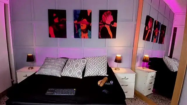 Elizabeth Santos online show from 31, 10, 2025