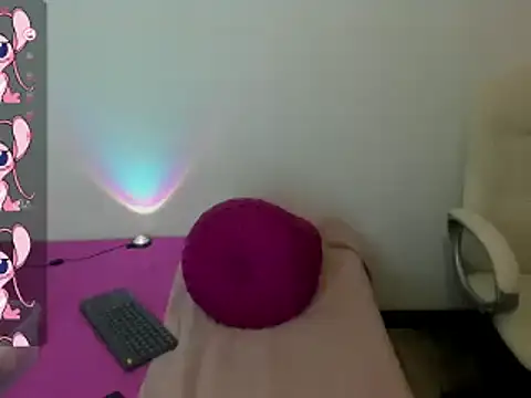 Tesa cute online show from 17, 3, 2025