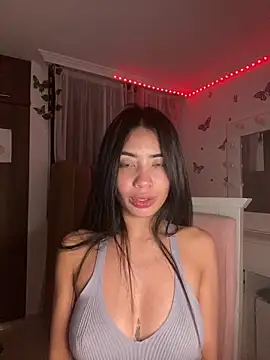 lina pink online show from 9, 9, 2025