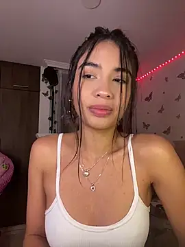 lina pink online show from 11, 3, 2025