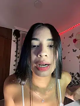 lina pink online show from 24, 2, 2025