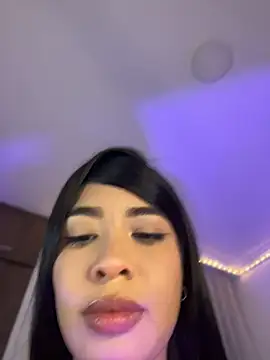 lina pink online show from 29, 4, 2026