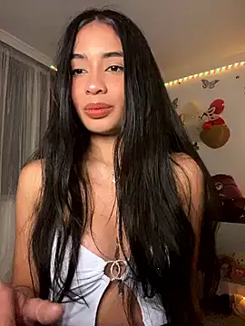 lina pink online show from 3, 1, 2025