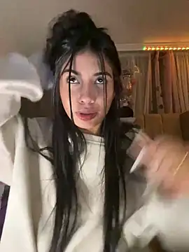 lina pink online show from 21, 3, 2025