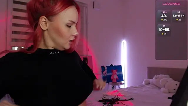 AliseLooo online show from 26, 2, 2025