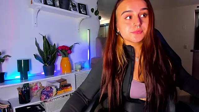 evy orange1 online show from 1, 4, 2026