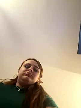 evy orange1 online show from 11, 9, 2025