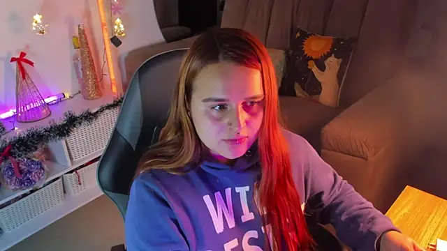 evy orange1 online show from 20, 12, 2025