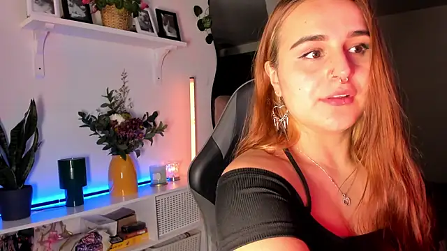 evy orange1 online show from 13, 3, 2026